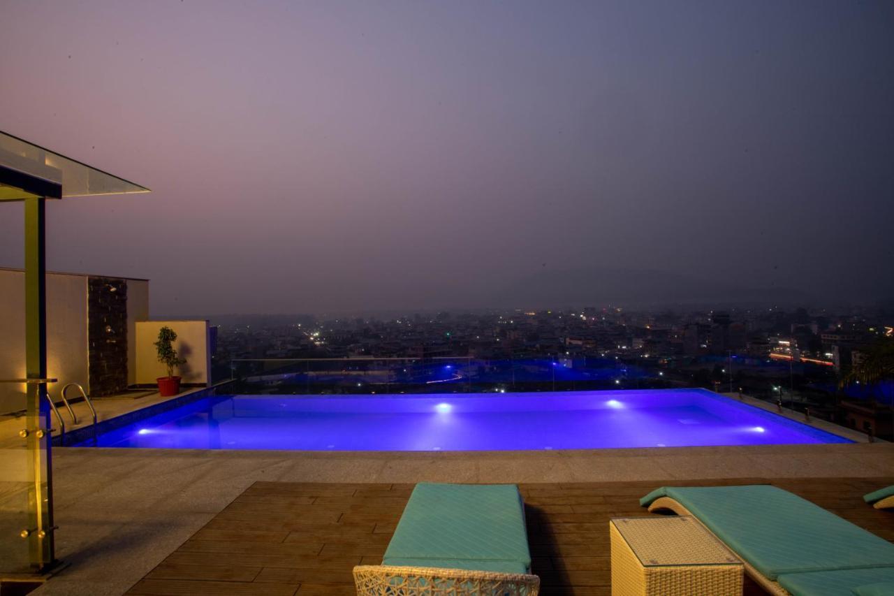Hotel Siraichuli Chitwan Exteriér fotografie